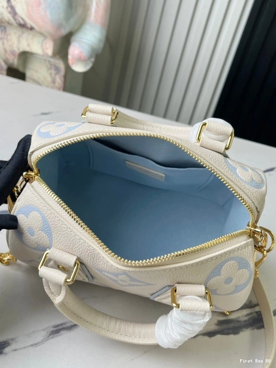 First bag LOUIS VUITTON BANDOULIÈRE SPEEDY 20 0707